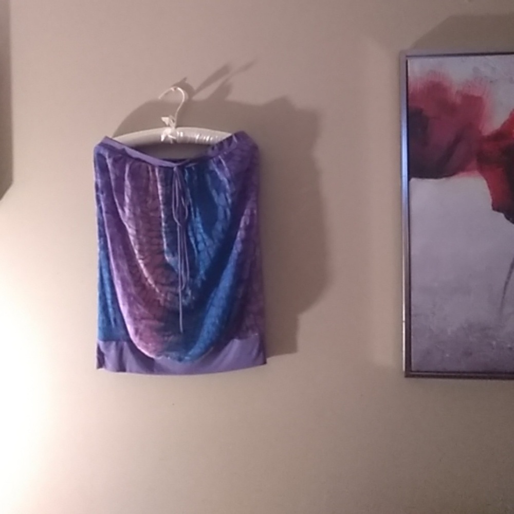 Belle Annie pink,purple,& blue sleeveless top